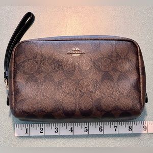 Coach Boxy Cosmetic Case